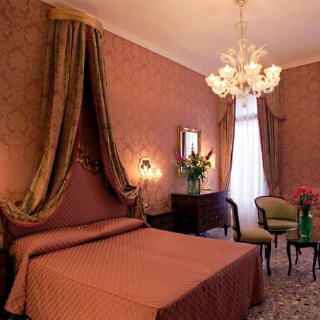 Casa Pisani Canal Venetië Buitenkant foto